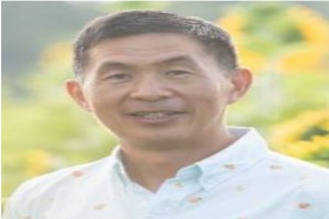 Portrait of author Fahui Wang